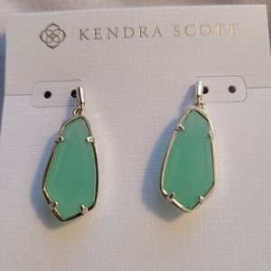 Kendra Scott Camelia Chalcedony Gold Drop Earrings